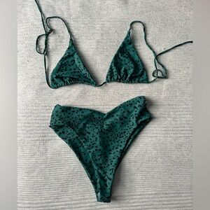 Skatie Bikini - Ella Top and Melly Bottom